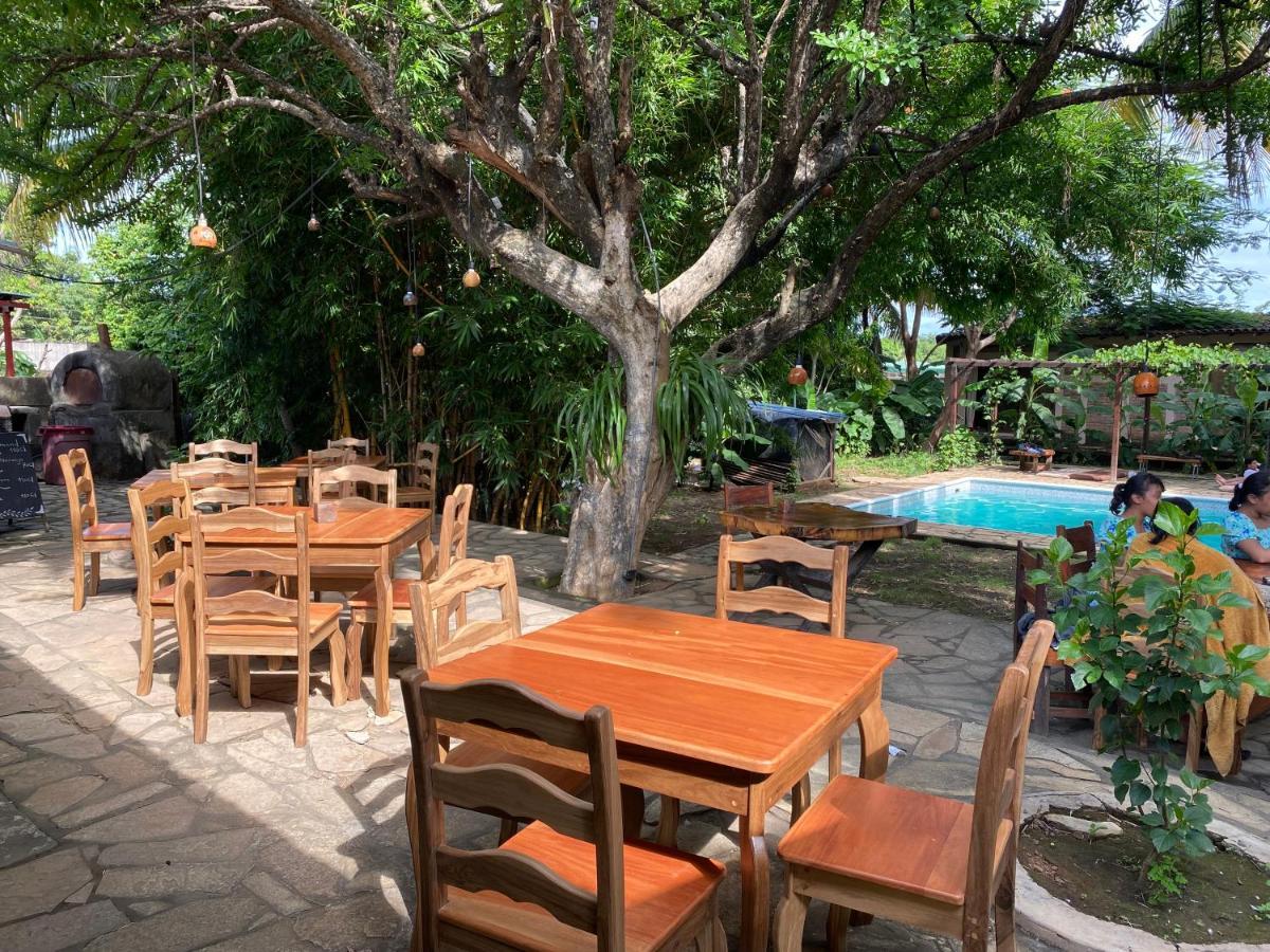 Hostal Casa Abierta Leon Ngoại thất bức ảnh